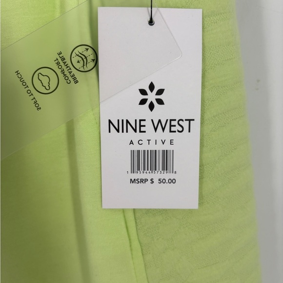Nine West lime green activewear shorts with pockets Woman’s size 2X - Picture 3 of 4
